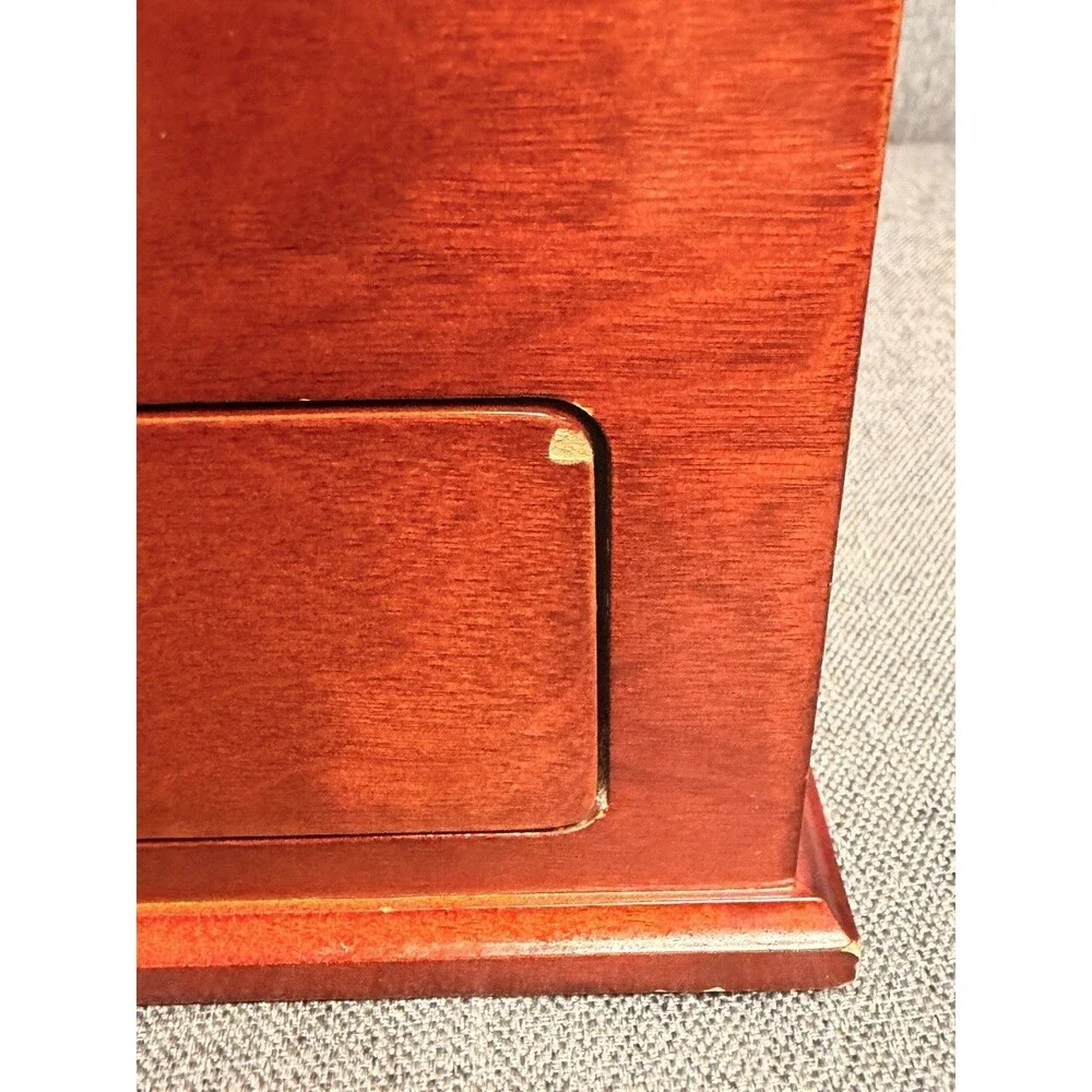 Danbury Mint NY Yankees 2004 Wood Valet Box with Lined Drawer MLB Collectible